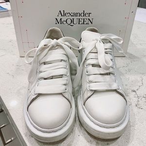 Alexander McQueen Sneaker